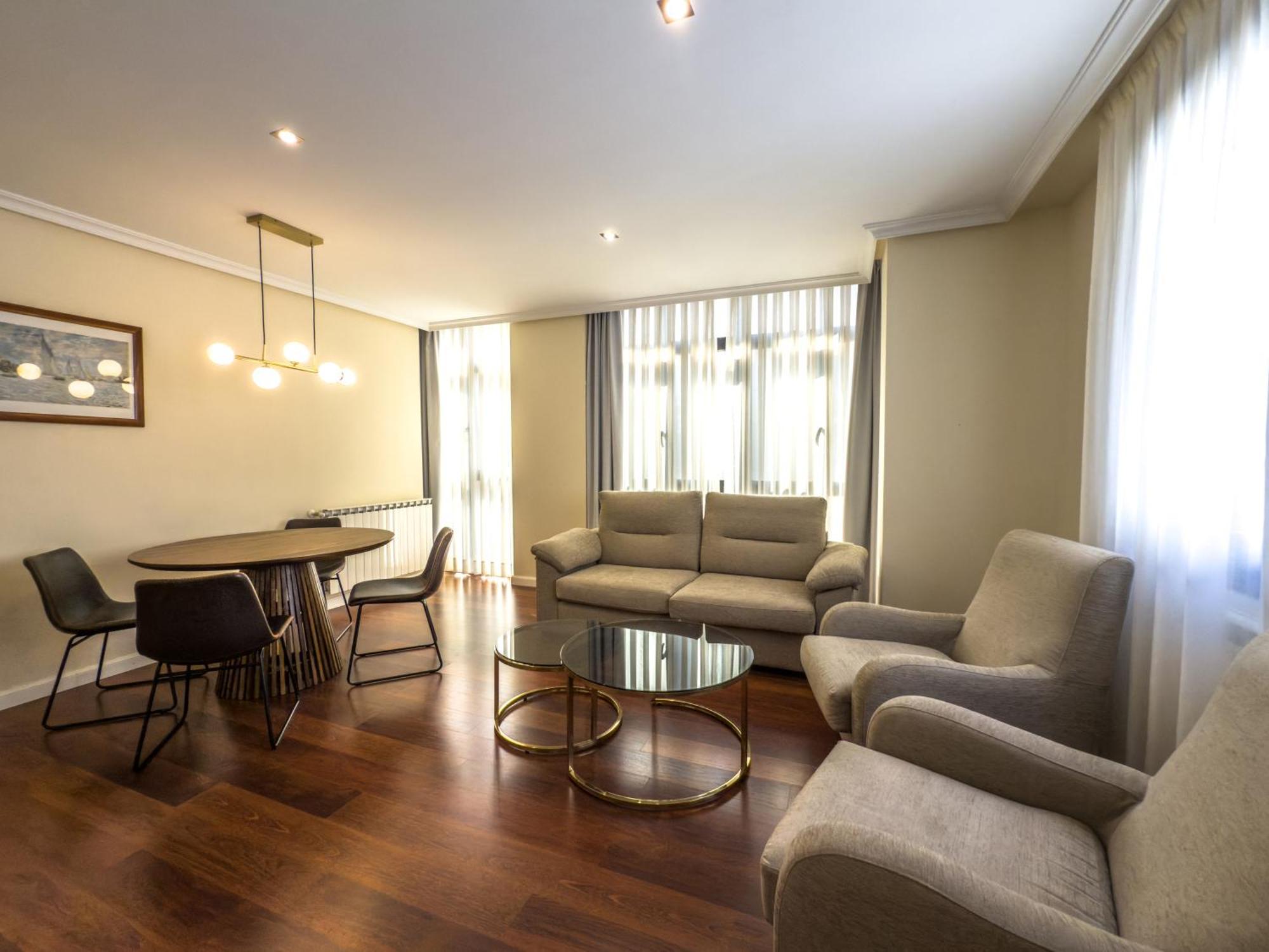 Apartamentos Verdemar  Llanes Exterior foto